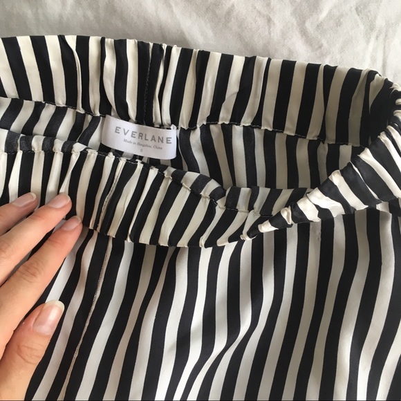 Everlane Silk Wide Leg Pant, 0 - Picture 3 of 5